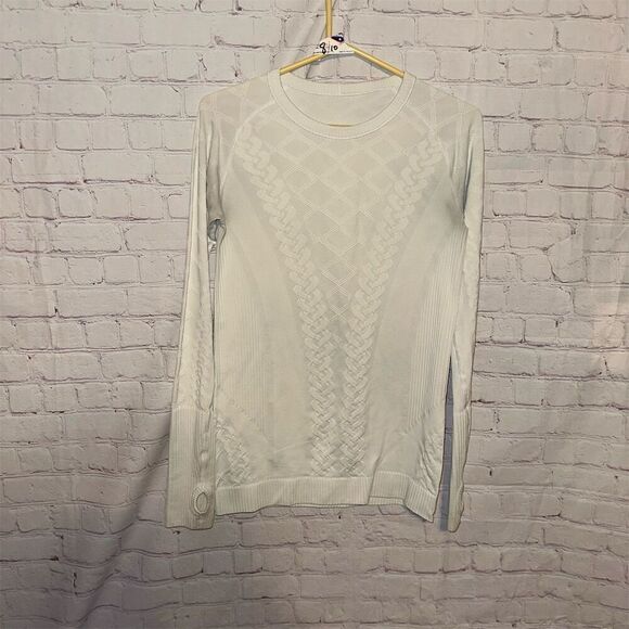 Lululemon Tops - Lululemon Women's M White Long Sleeve Crew Neck Top Casual